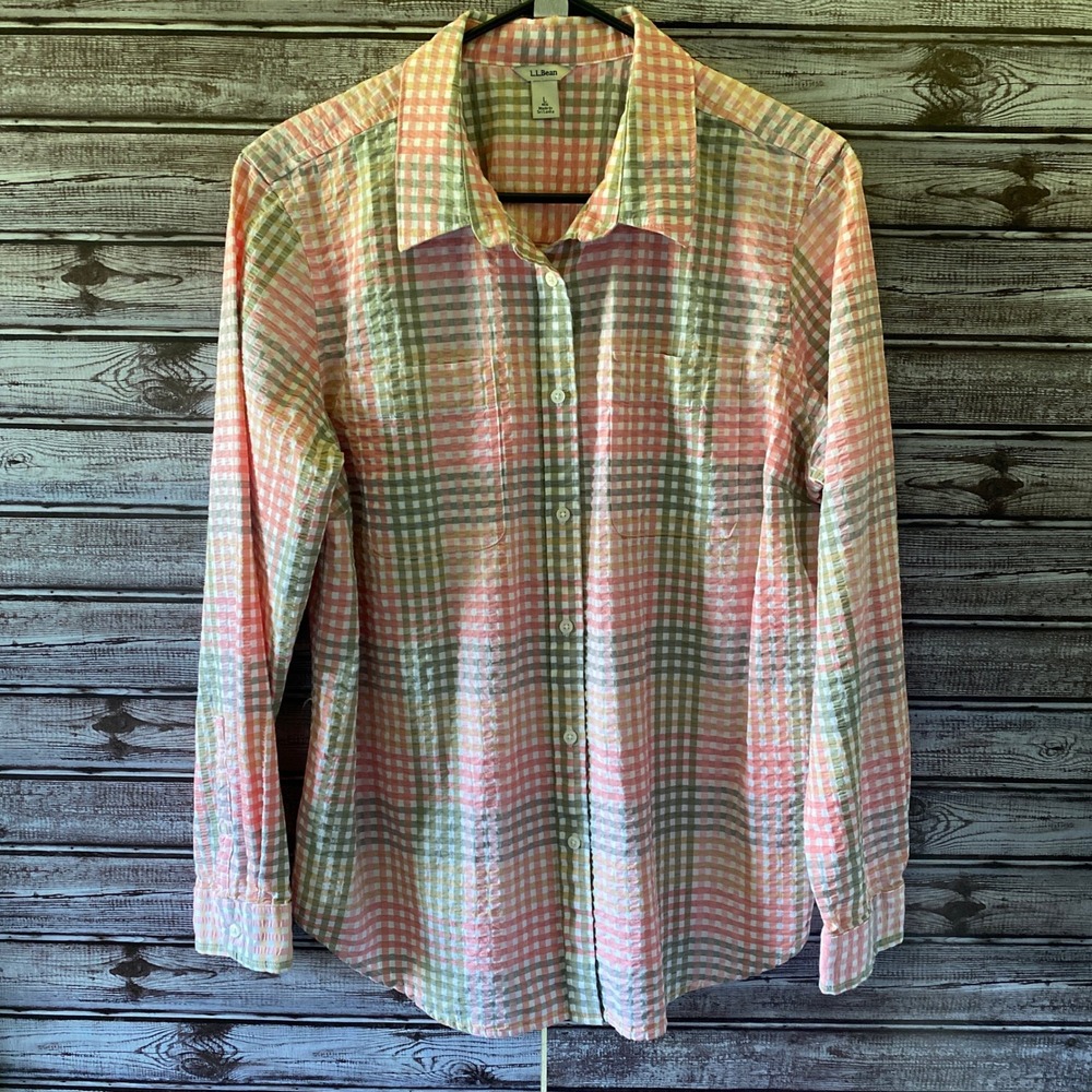 LL Bean Women's Long-Sleeved Button-Down Top Size L Plaid Textured